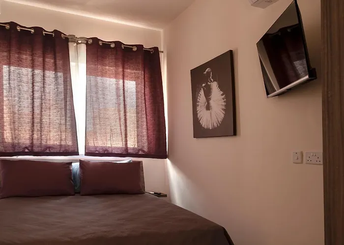 Two Bedroom In Bugibba סיינט פול ביי